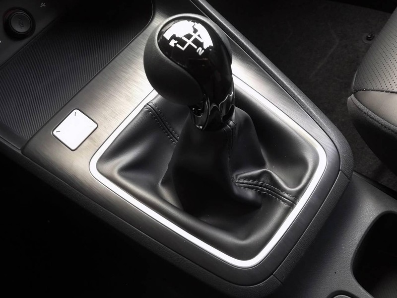 13 - Mg ZS 1.5 comfort