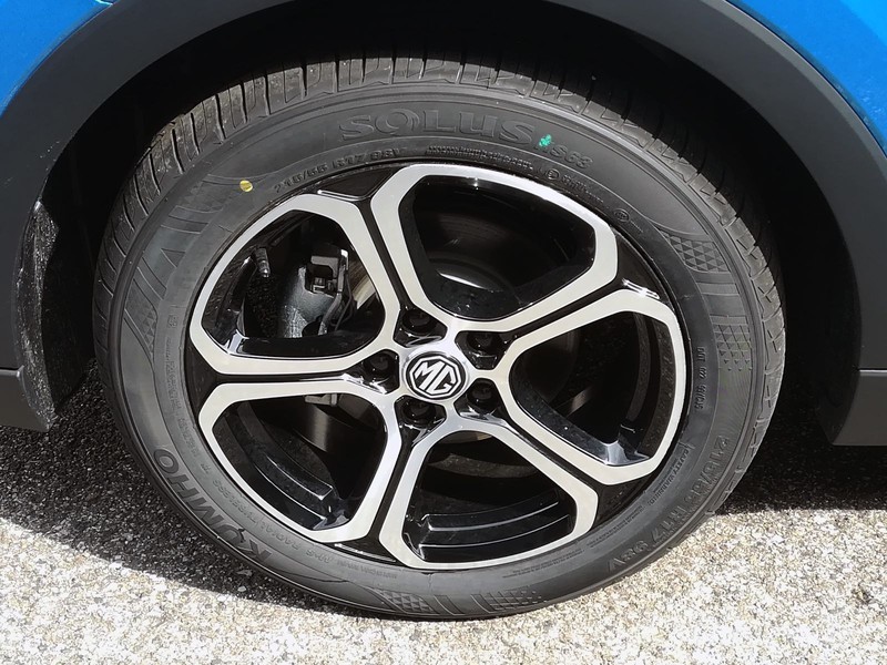 19 - Mg ZS 1.5 comfort