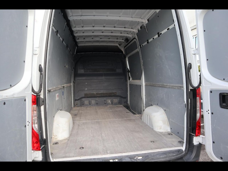 13 - Mercedes Vans Sprinter 317 2.0 cdi f 37/35 rwd h2