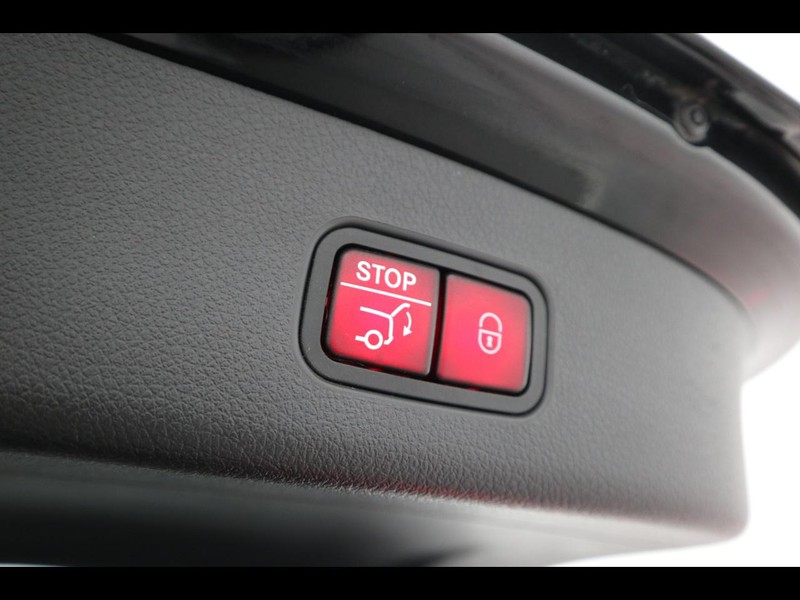 19 - Mercedes GLC suv 300 de plug in hybrid amg premium 4matic 9g-tronic