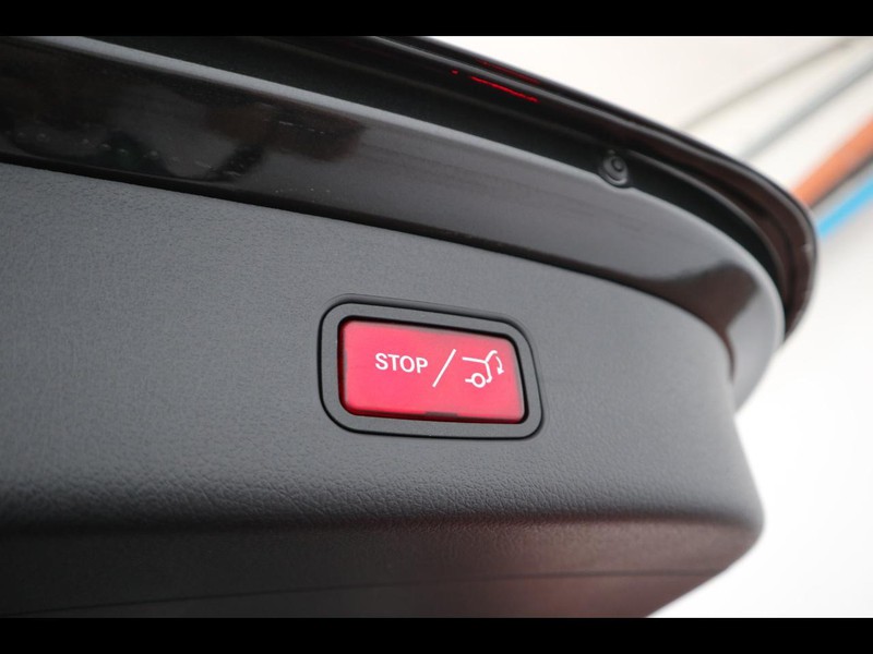 19 - Mercedes GLC suv 300 de plug in hybrid amg line advanced tech 4matic 9g-tronic