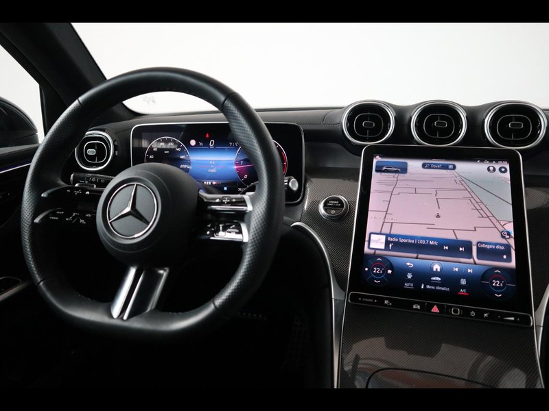 13 - Mercedes GLC suv 220 d amg premium 4matic 9g-tronic