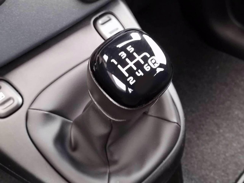 13 - Fiat Panda 1.0 firefly hybrid 70cv s&s