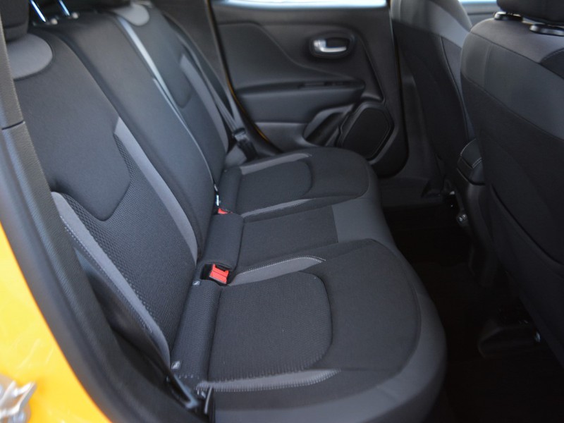 7 - Jeep Renegade 1.5 turbo t4 mhev 130cv limited 2wd dct