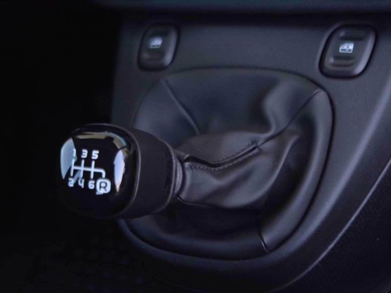 19 - Fiat Panda 1.0 firefly hybrid 70cv pop s&s