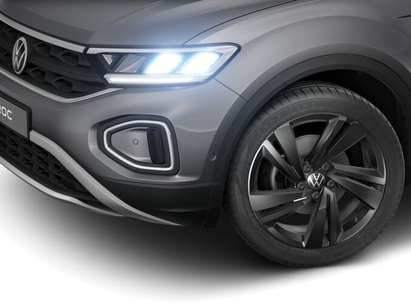 7 - Volkswagen T-Roc 1.5 tsi act sport dsg