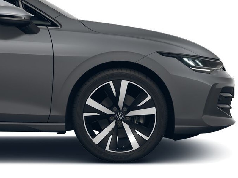 7 - Volkswagen Golf 1.5 tsi ehybrid 204cv edition plus dsg