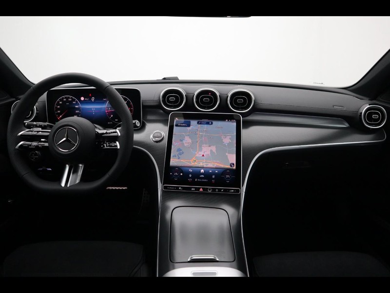 13 - Mercedes Classe C station wagon 200 d mild hybrid amg line advanced 9g-tronic