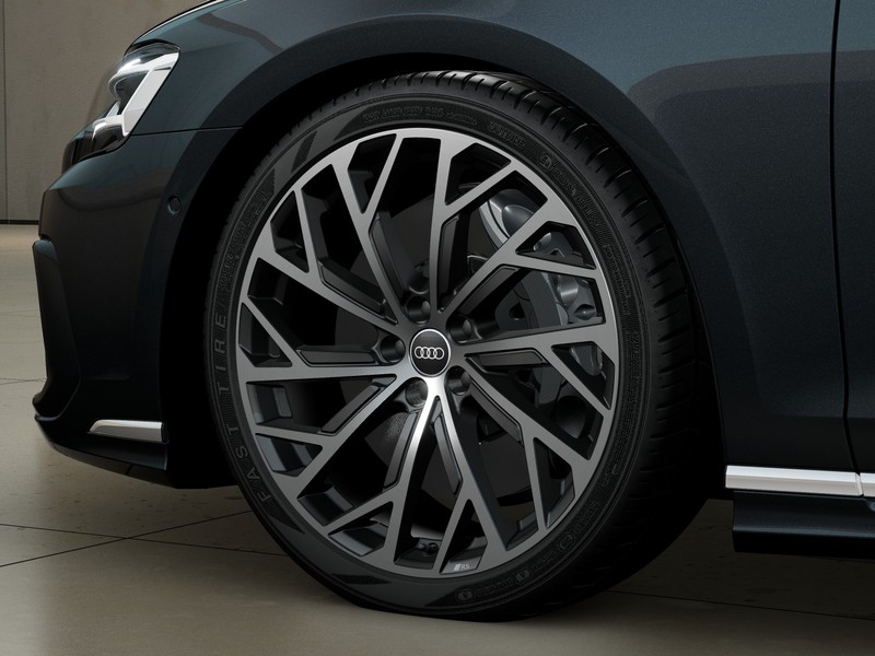 7 - Audi A8 60 3.0 v6 tfsi e quattro