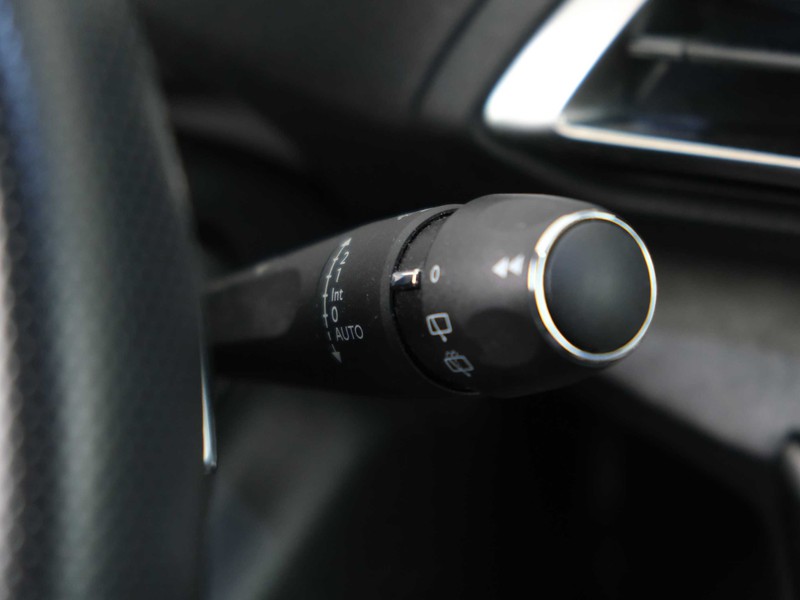 25 - Peugeot 3008 1.2 puretech turbo gt eat8 s&s