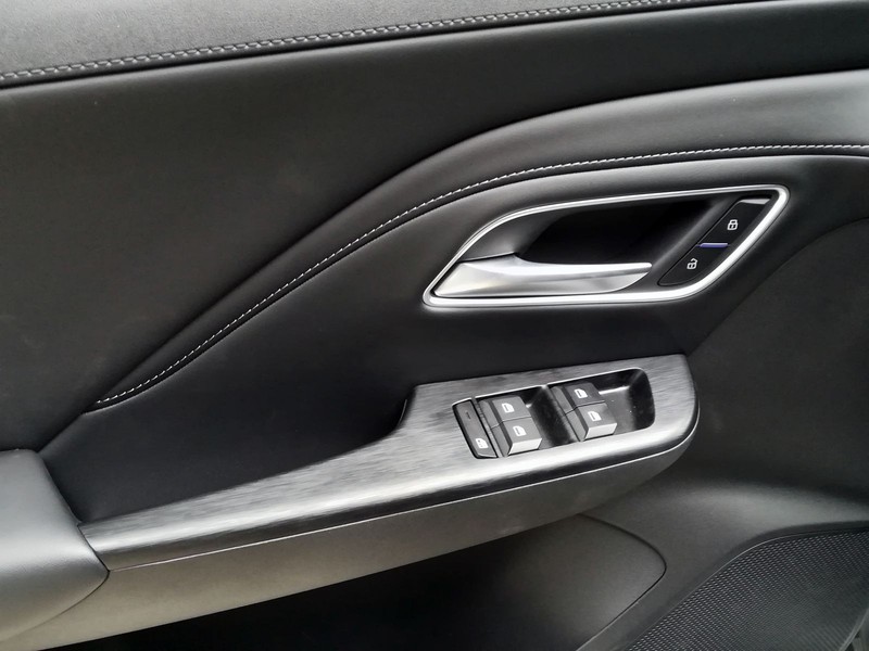 19 - Mg ZS 1.5 hybrid+ luxury auto