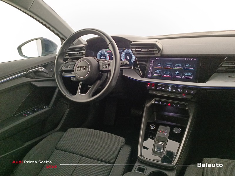 7 - Audi A3 sportback 35 2.0 tdi s line edition s tronic