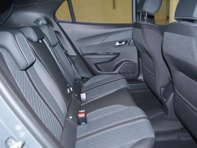 7 - Peugeot 2008 1.2 puretech 100cv allure s&s