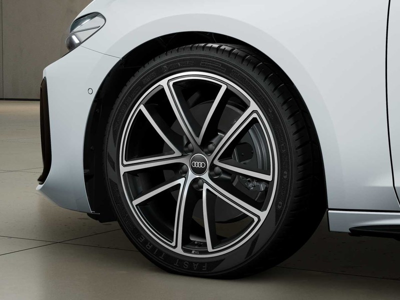 7 - Audi A5 avant 2.0 tdi mhev+ 204cv s line edition