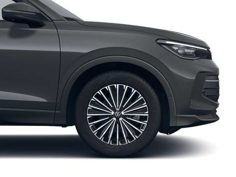 7 - Volkswagen Tiguan 1.5 etsi act 130cv edition plus dsg