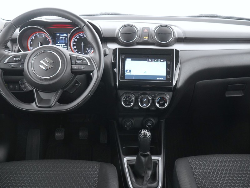 7 - Suzuki Swift 1.2 dualjet hybrid top 2wd