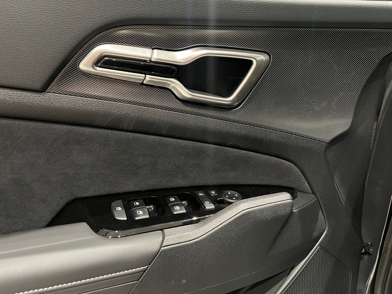 13 - Kia Sportage 1.6 t-gdi phev 245cv gt-line plus awd at6