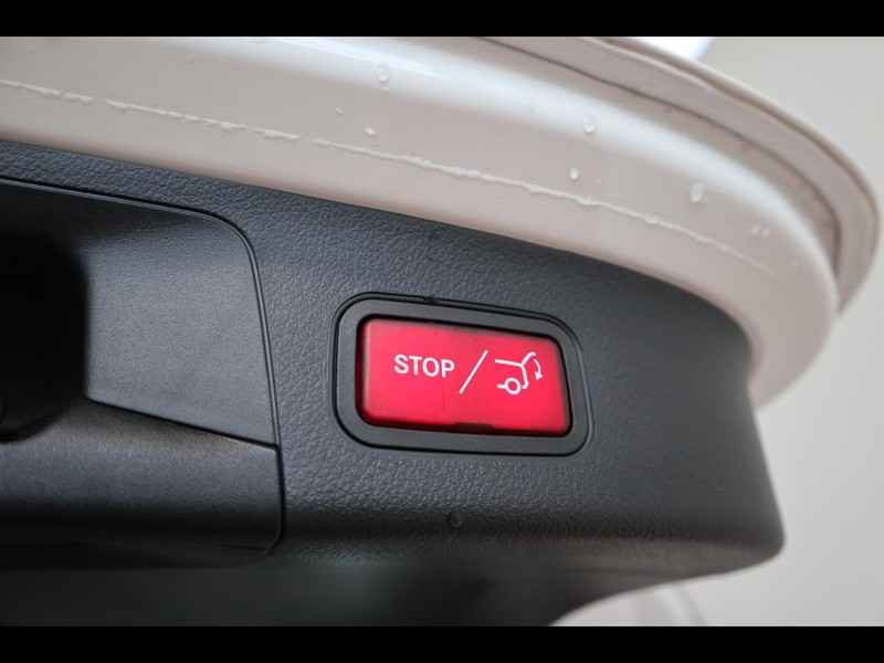 19 - Mercedes EQA 250+ progressive