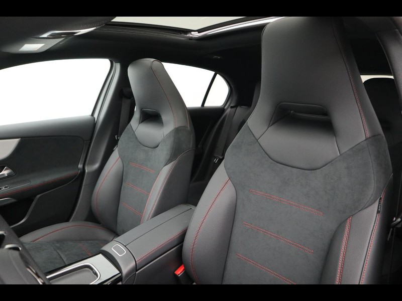 7 - Mercedes Classe A 250 amg line premium 4matic speedshift dct amg 8g