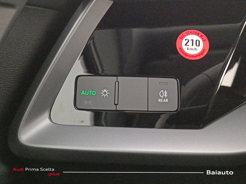 19 - Audi A3 sportback 2.0 tdi 116cv business advanced