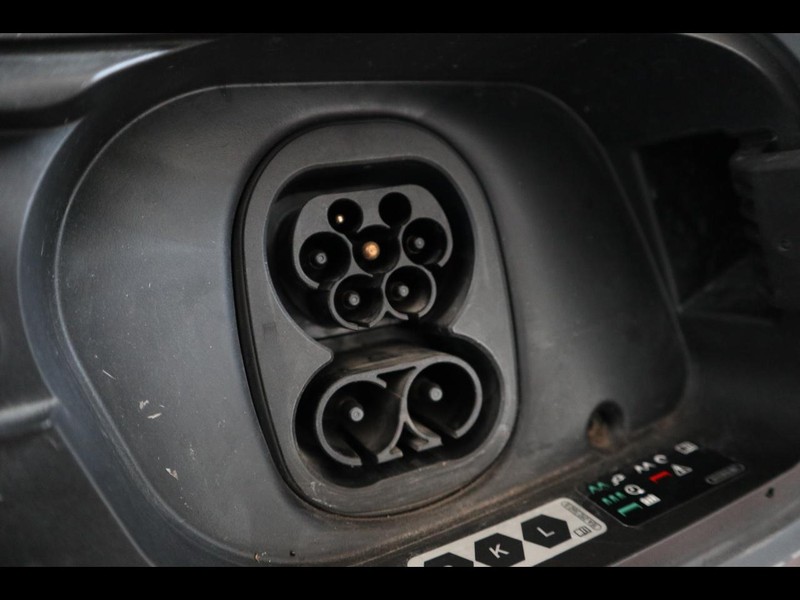 19 - Audi Q4 e-tron 45 s line edition quattro