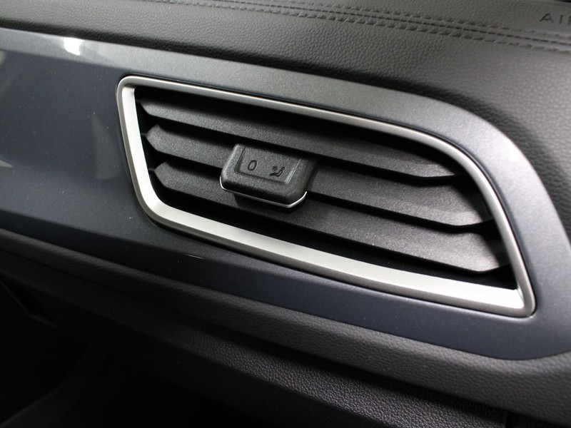 19 - Volkswagen T-Roc 1.5 tsi act style dsg