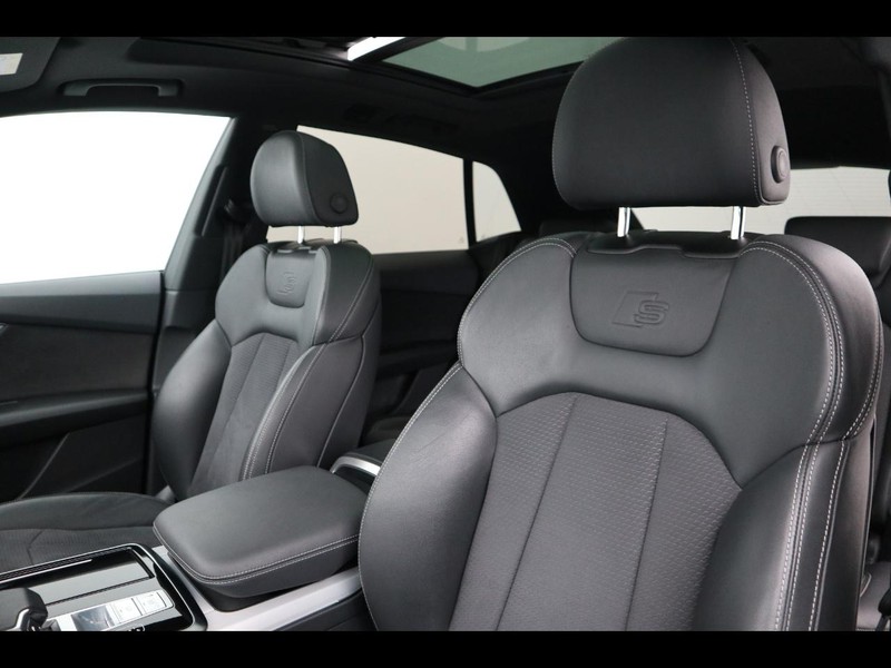 7 - Audi Q8 50 3.0 v6 tdi mhev sport quattro tiptronic