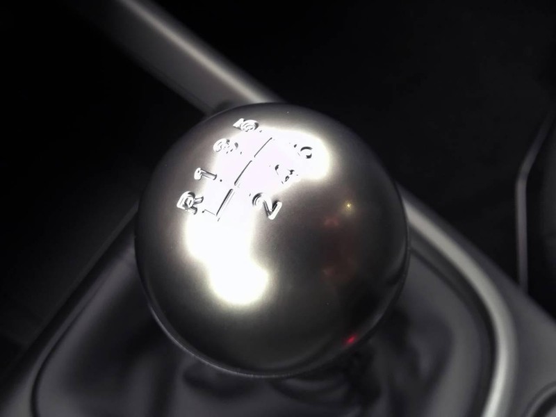 13 - Jeep Avenger 1.2 turbo 100cv longitude fwd