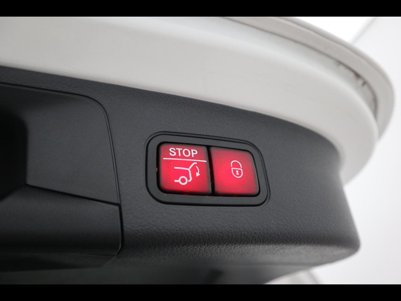 19 - Mercedes GLA 200 d amg line advanced plus 8g-dct