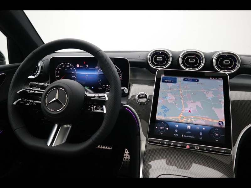 13 - Mercedes GLC coupe 300 de plug in hybrid amg line premium tech 4matic 9g-tronic
