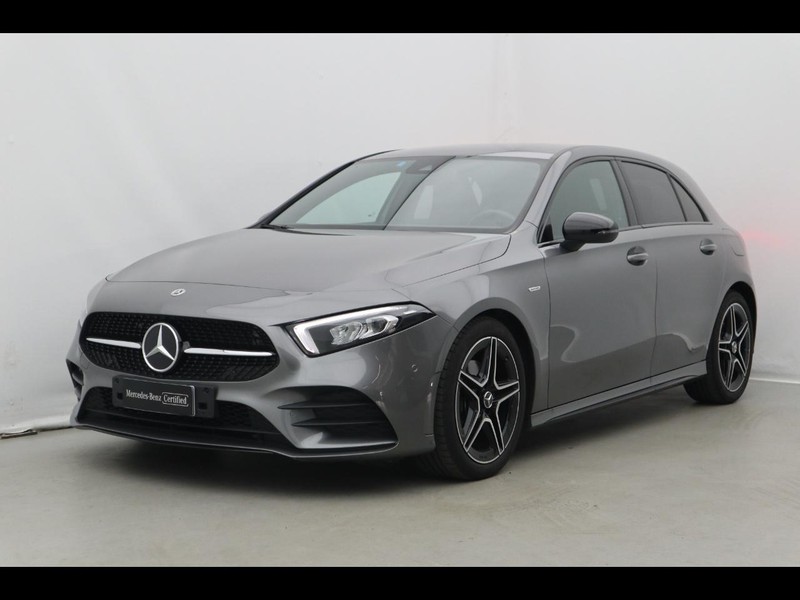 1 - Mercedes Classe A 180 d premium night edition 8g-dct