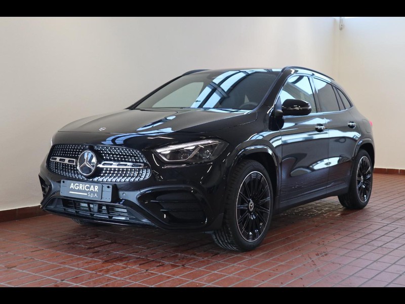 1 - Mercedes GLA 200 d amg line premium 4matic 8g-dct