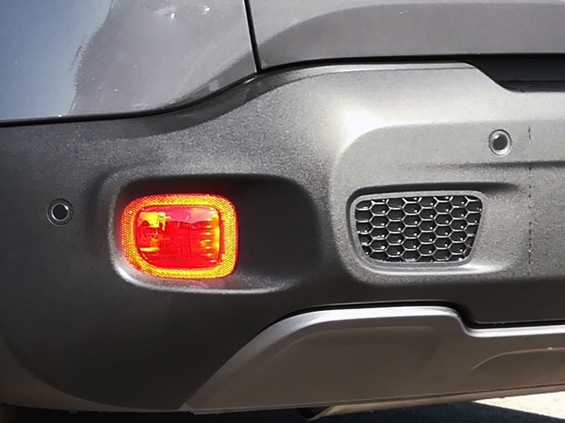 25 - Jeep Renegade 1.5 turbo t4 mhev summit 2wd