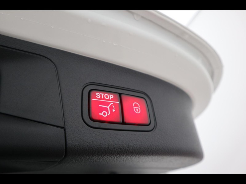 19 - Mercedes GLA 180 d amg line advanced plus 8g-dct