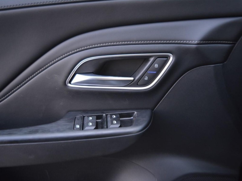 13 - Mg ZS 1.5 hybrid+ luxury auto