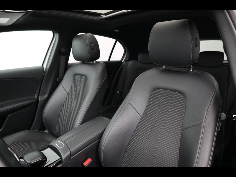 7 - Mercedes Classe A 200 sport 7g-dct