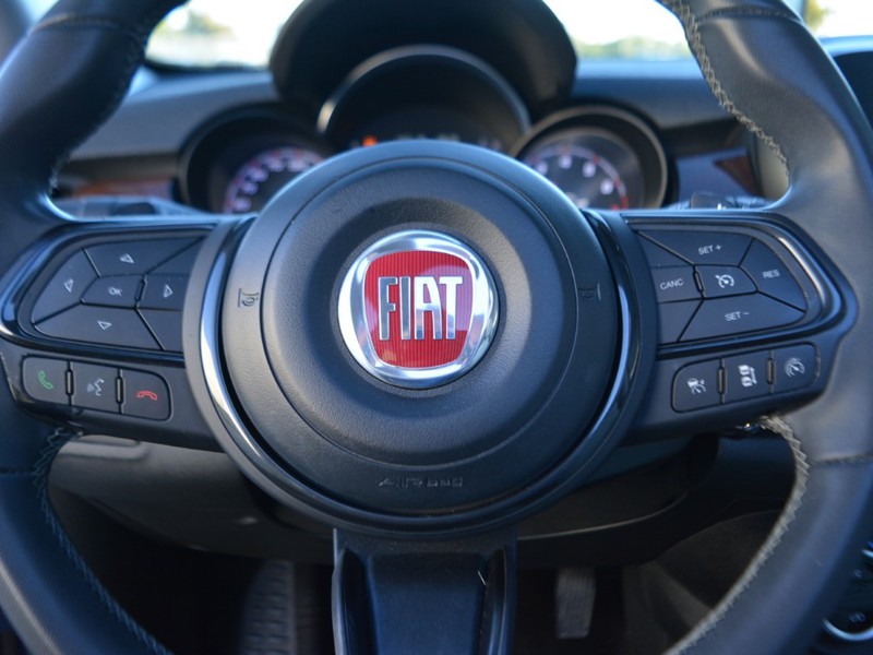 19 - Fiat 500X x 1.3 t4 150cv yacht club capri dct