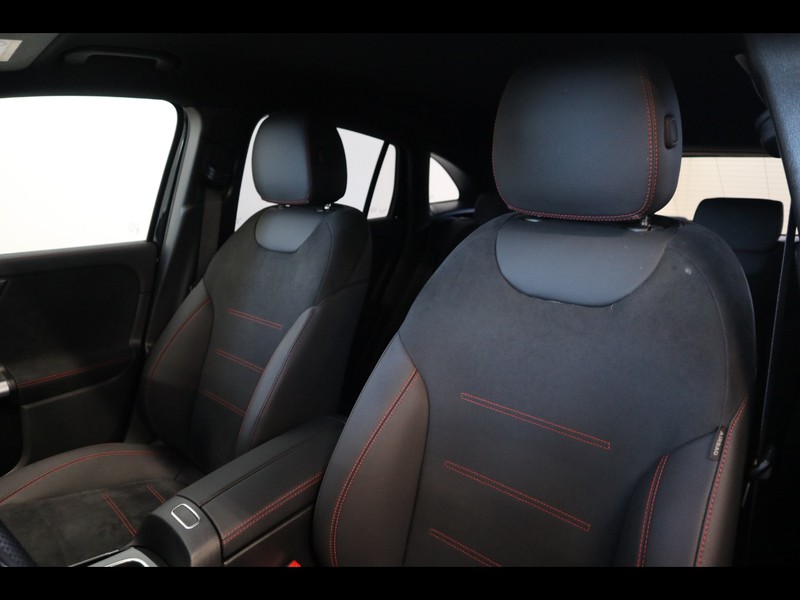 7 - Mercedes EQA 250+ amg line advanced