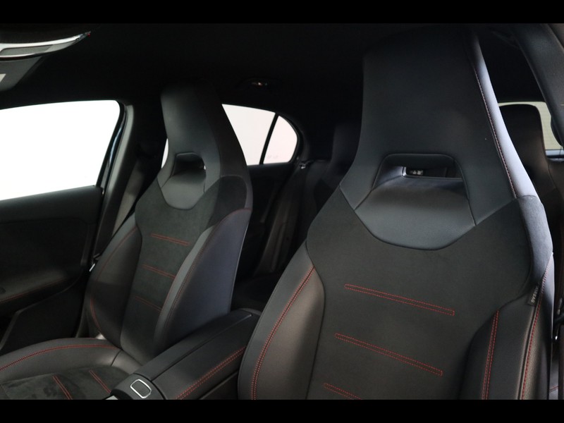 7 - Mercedes Classe A 180 d premium 8g-dct