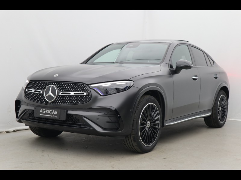1 - Mercedes GLC coupe 300 d amg line premium 4matic 9g-tronic