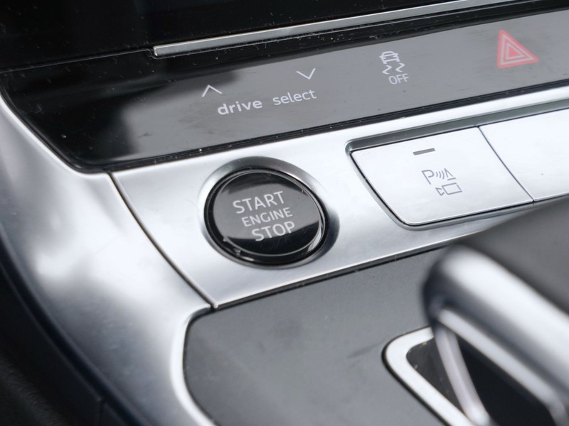 25 - Audi A6 allroad allroad 40 2.0 tdi mhev 12v 204cv business advanced quattro ultra s tronic