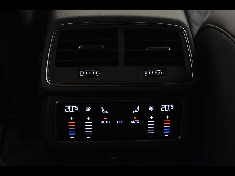 19 - Audi A7 sportback 50 2.0 tfsi e 265cv business advanced quattro ultra s tronic