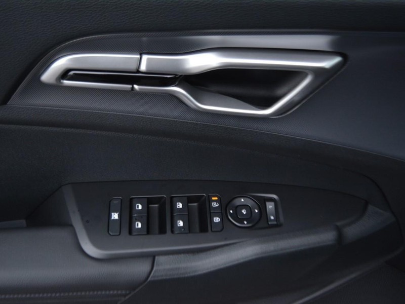 13 - Kia Sportage 1.6 crdi mhev style dct7