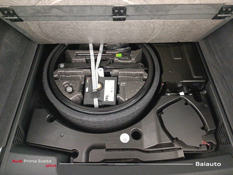 37 - Audi Q8 50 3.0 v6 tdi mhev sport quattro tiptronic