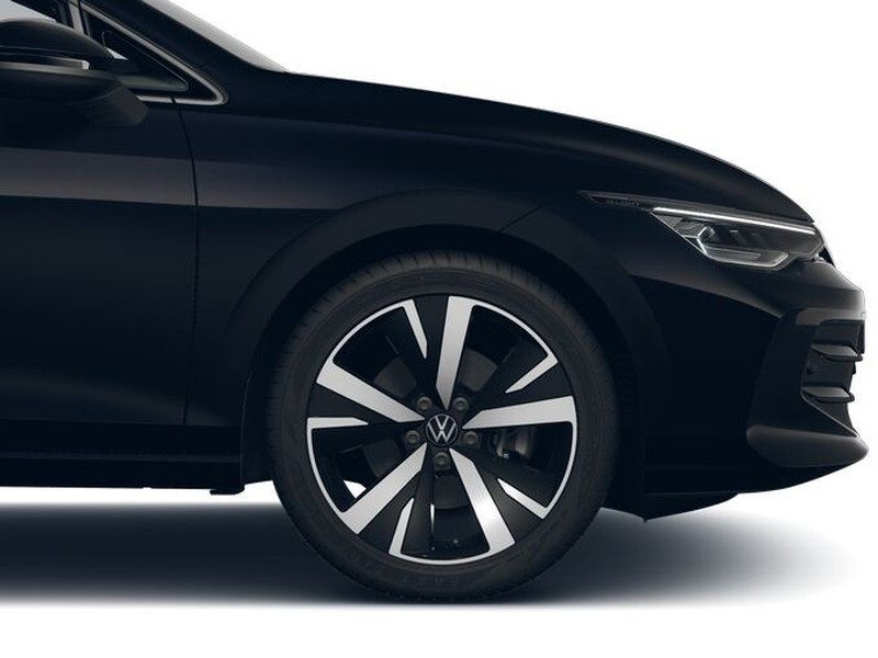 7 - Volkswagen Golf 1.5 tsi ehybrid 204cv edition plus dsg