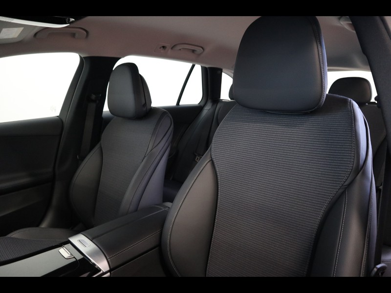 7 - Mercedes Classe C station wagon 200 d mild hybrid advanced 9g-tronic