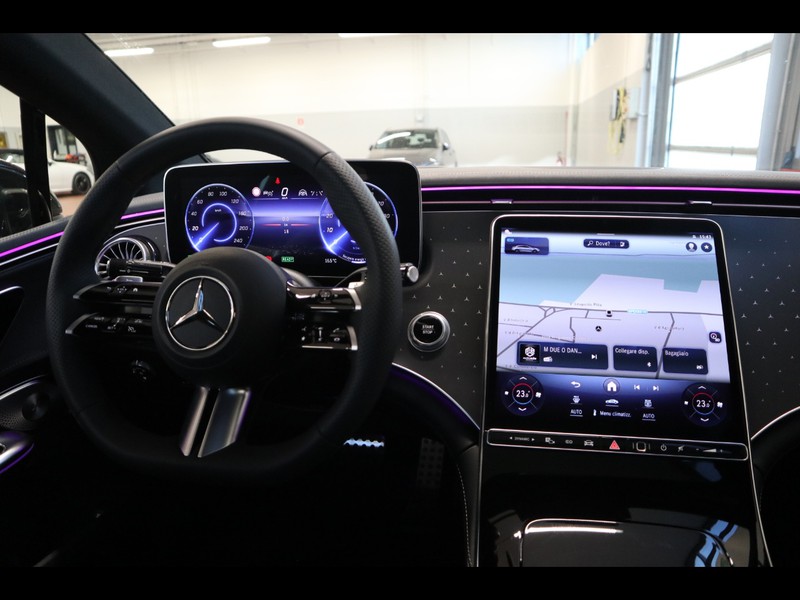 13 - Mercedes EQE 350 premium plus 4matic