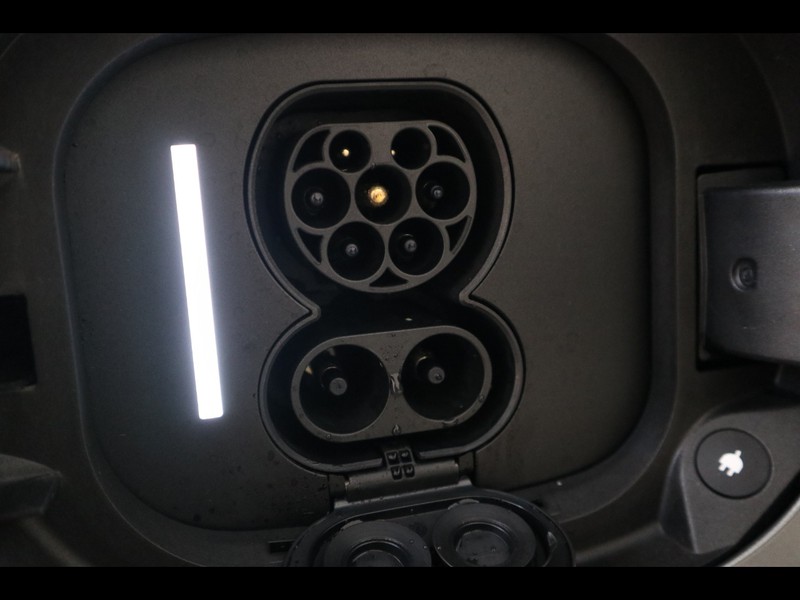 19 - Mercedes EQE 350 premium plus 4matic