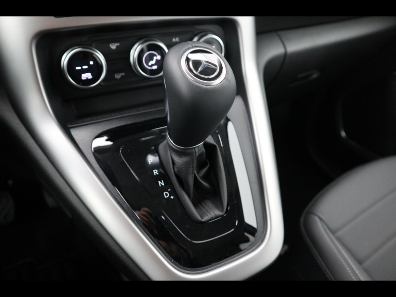 13 - Mercedes Vans Classe T long 160 d premium