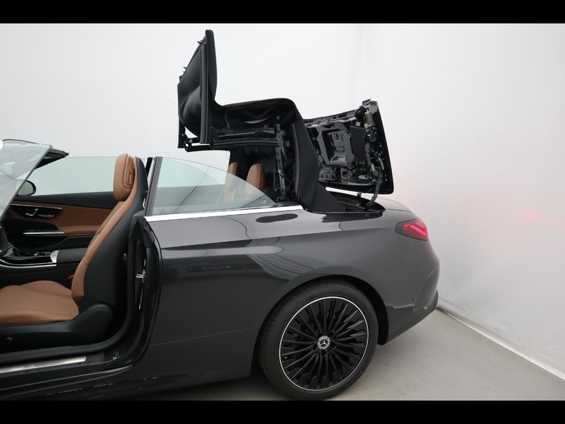 19 - Mercedes CLE cabrio 220 d amg line advanced 9g-tronic plus